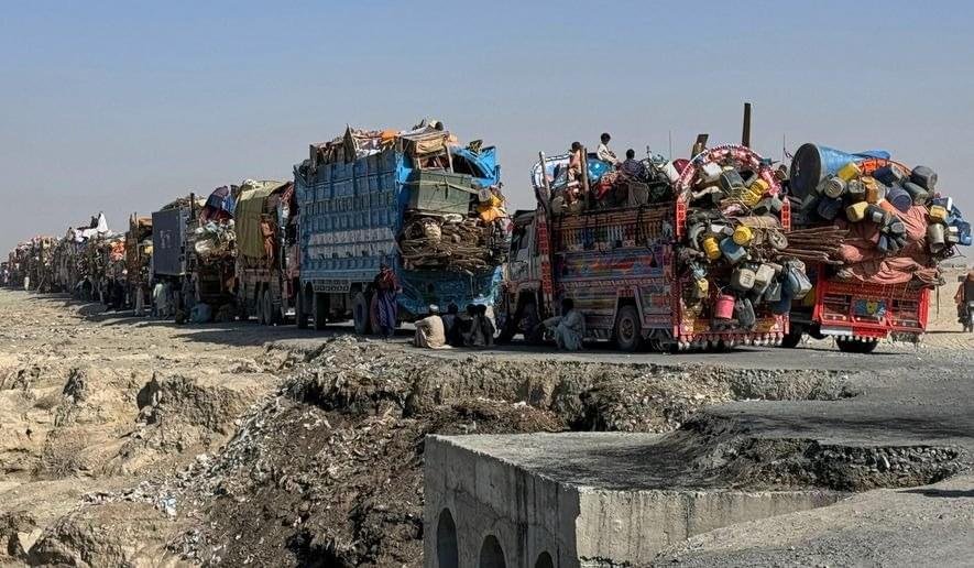 Pakistan says Afghanistan talks deadlocked after deadly border clashes